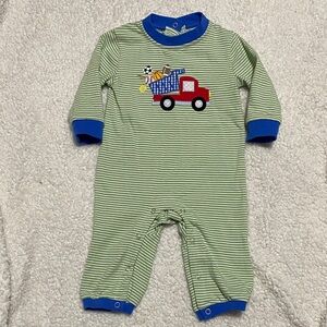 Trotters street kids boys sz 6mo one piece romper embroidered dump truck